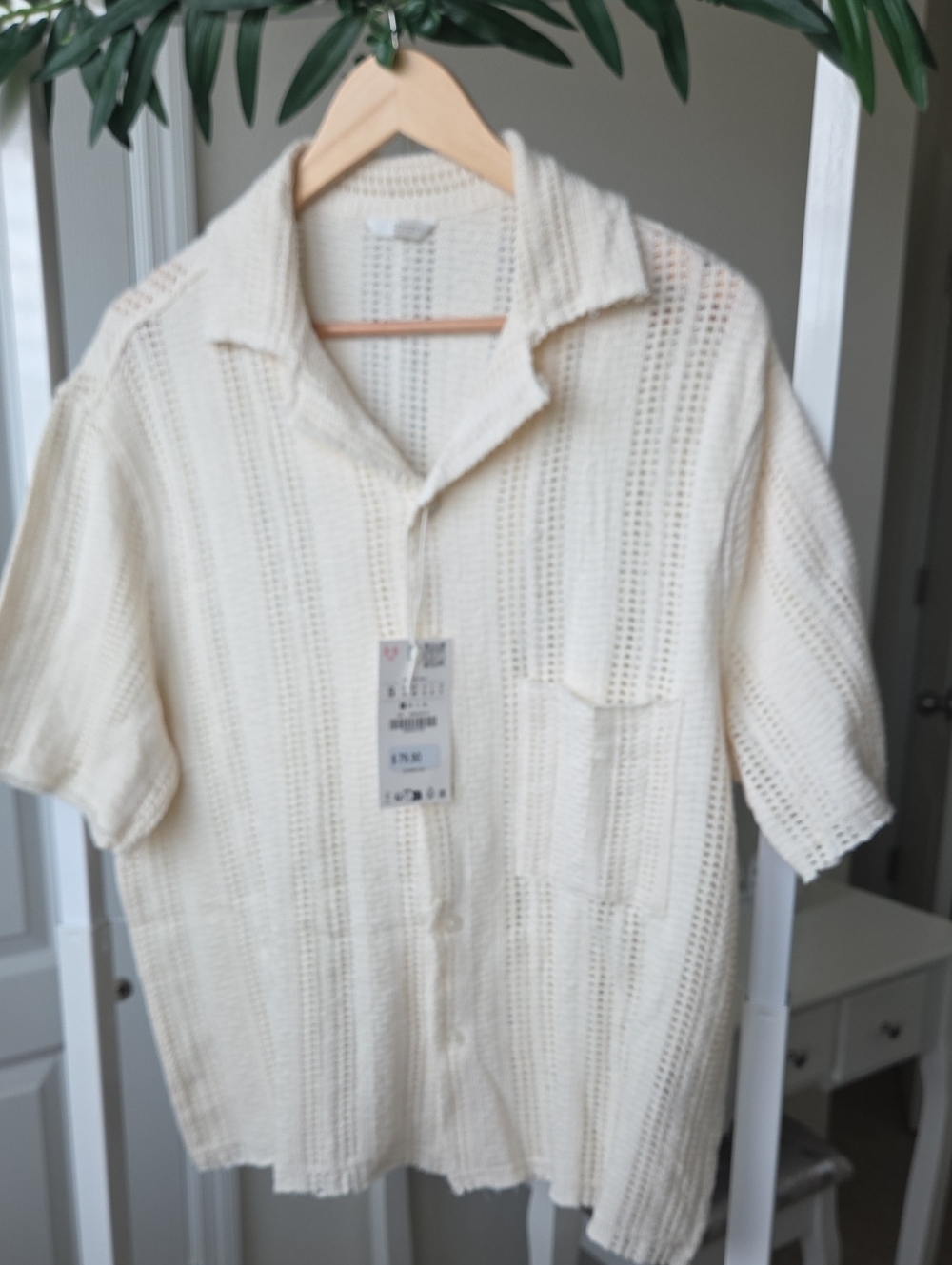 Zara Cream Short-Sleeve Knit Button-Down Shirt